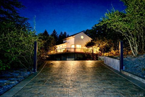 Photo of 12303 Margie Lane, Glen Ellen, CA 95442 (MLS # 326008555)