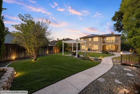 Photo of 1066 Winterwood Drive, Fairfield, CA 94533 (MLS # 326062662)