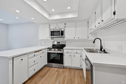 Photo of 260 Los Alamos Road, Santa Rosa, CA 95409 (MLS # 326054974)