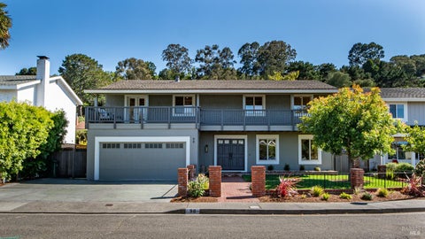 Photo of 98 Surfwood Circle, San Rafael, CA 94901 (MLS # 326056368)