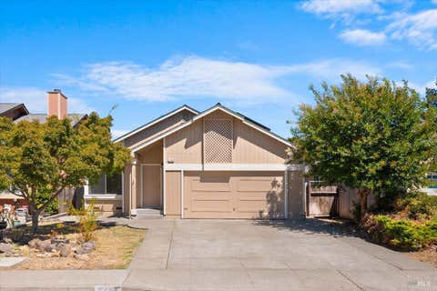 Photo of 7486 Mercedes Way, Rohnert Park, CA 94928 (MLS # 326065321)