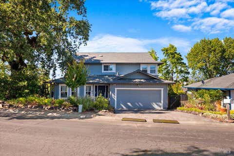 Photo of 860 March Avenue, Healdsburg, CA 95448 (MLS # 326054923)