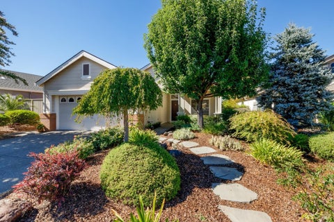 Photo of 148 Clover Springs Drive, Cloverdale, CA 95425 (MLS # 326074679)