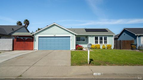 Photo of 717 Capistrano Drive, Suisun City, CA 94585 (MLS # 326040804)