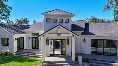 Photo of 12050 Sonoma Highway, Glen Ellen, CA 95442 (MLS # 326081255)