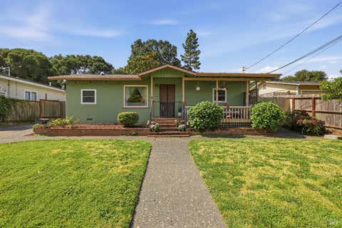 Photo of 719 Cherry Street, Novato, CA 94945 (MLS # 326031747)