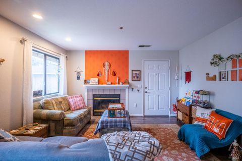 Photo of 805 1st Street W #G, Sonoma, CA 95476 (MLS # 326005731)