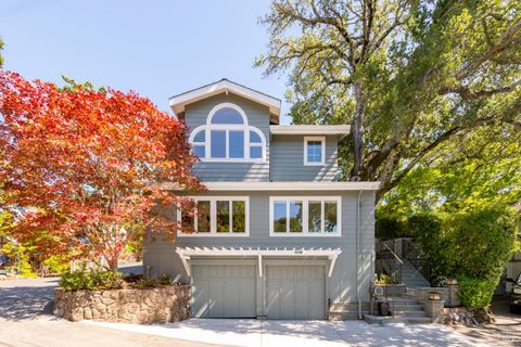 Photo of 120 Terrace Avenue, Kentfield, CA 94904 (MLS # 326047729)
