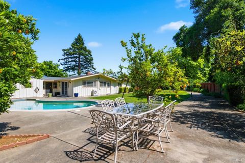 Photo of 1001 Broadmoor Drive, Napa, CA 94558 (MLS # 326036326)