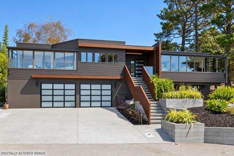Photo of 139 Hacienda Drive, Tiburon, CA 94920 (MLS # 326079117)