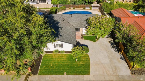 707 GRANADA LN, VACAVILLE, CA 95688 - Image c09ec241c9d567f30cc508b859cd1610/505998478
