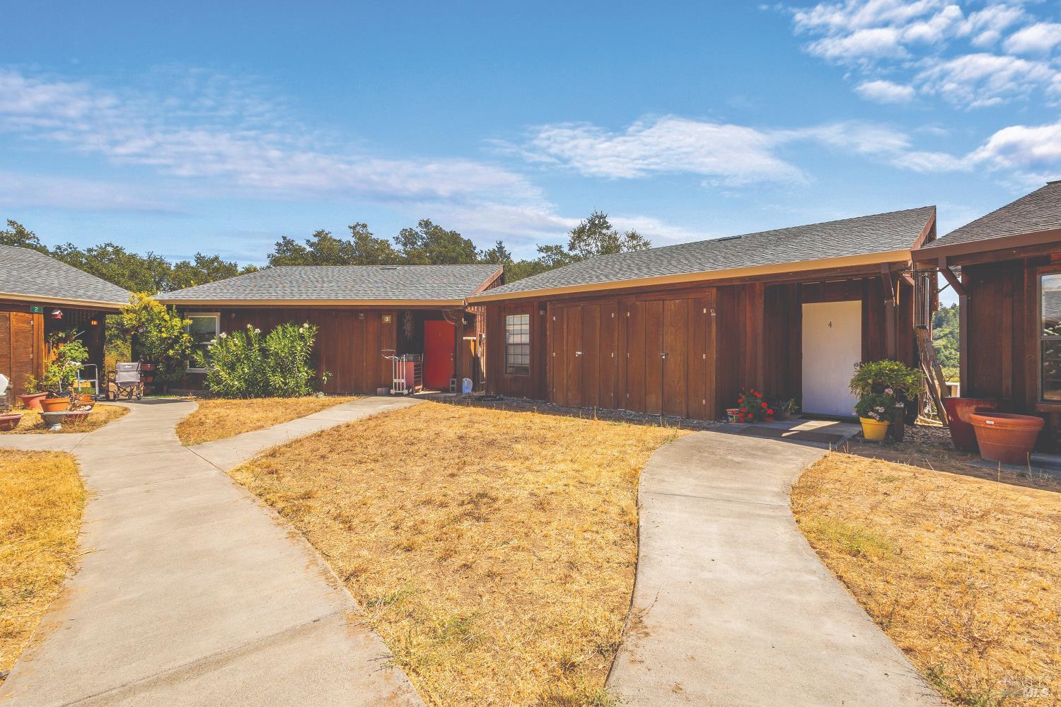 695 Cherry Creek Road