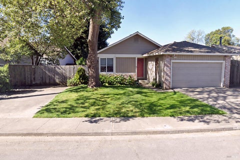 Photo of 2486 Copperfield Drive, Santa Rosa, CA 95401 (MLS # 326068887)