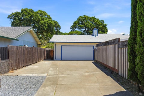 Photo of 9549 Orion Drive, Windsor, CA 95492 (MLS # 326049934)