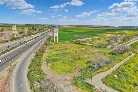 Photo of 8362 Auction Lane, Dixon, CA 95620 (MLS # 326083062)