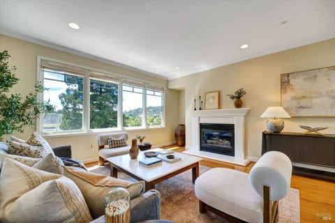 Photo of 46 Ned's Way #46, Tiburon, CA 94920 (MLS # 326056550)