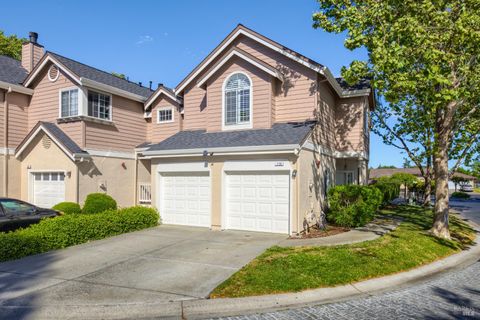 Photo of 130 Manchester Drive, Fairfield, CA 94533 (MLS # 326030322)