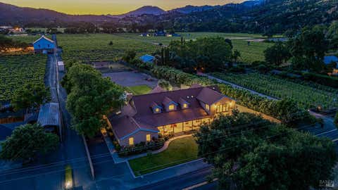 Photo of 466 Pratt Avenue, Saint Helena, CA 94574 (MLS # 325103760)