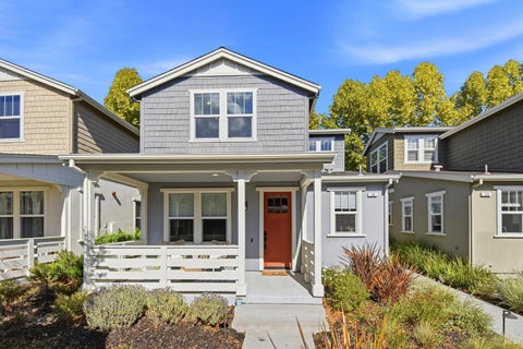 Photo of 24 Cottage Lane, Novato, CA 94949 (MLS # 326088180)