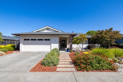 Photo of 7619 Oak Leaf Drive, Santa Rosa, CA 95409 (MLS # 326086298)