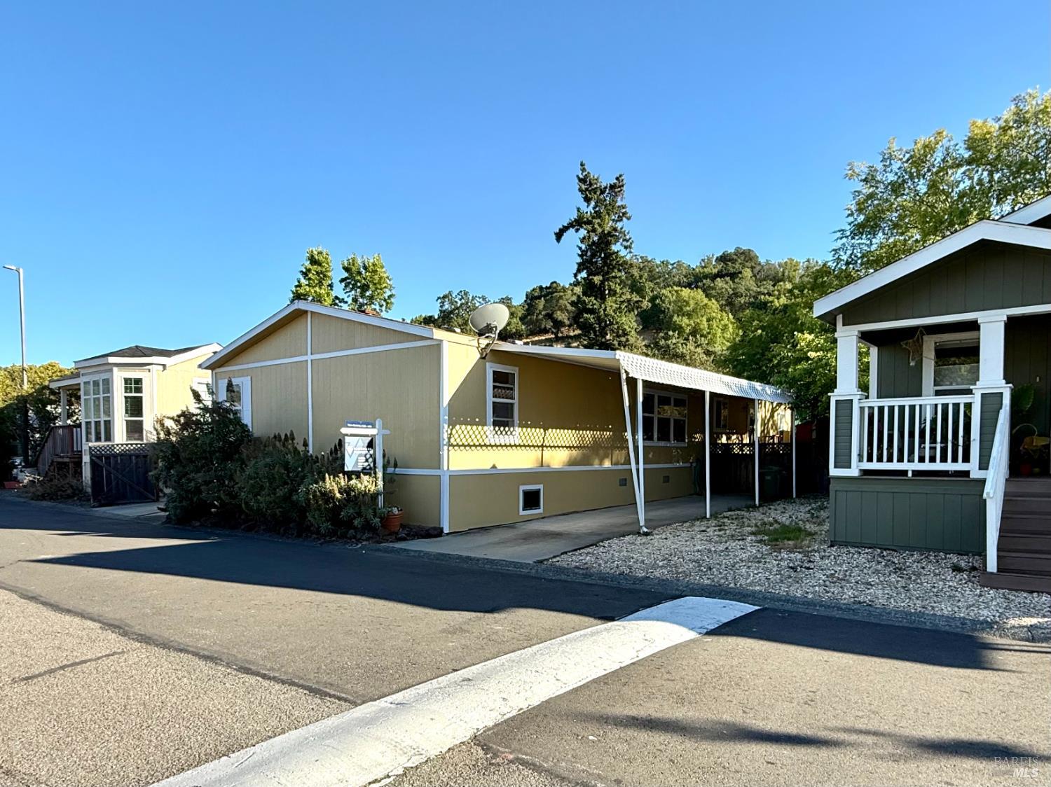 57 Yosemite Rd, San Rafael, CA 94903