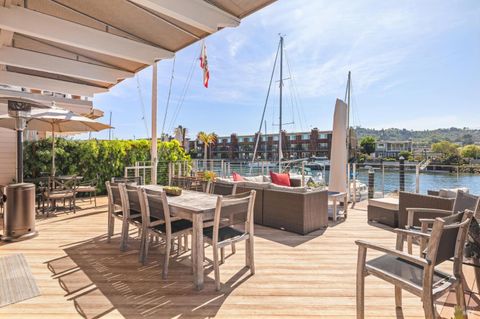 Photo of 24 Mooring Road, San Rafael, CA 94901 (MLS # 326023748)