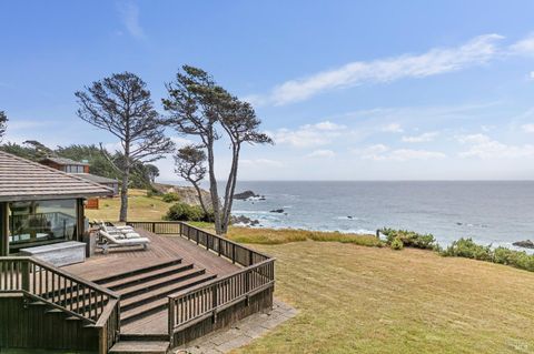 Photo of 22100 Ninive Drive, Jenner, CA 95450 (MLS # 326036459)