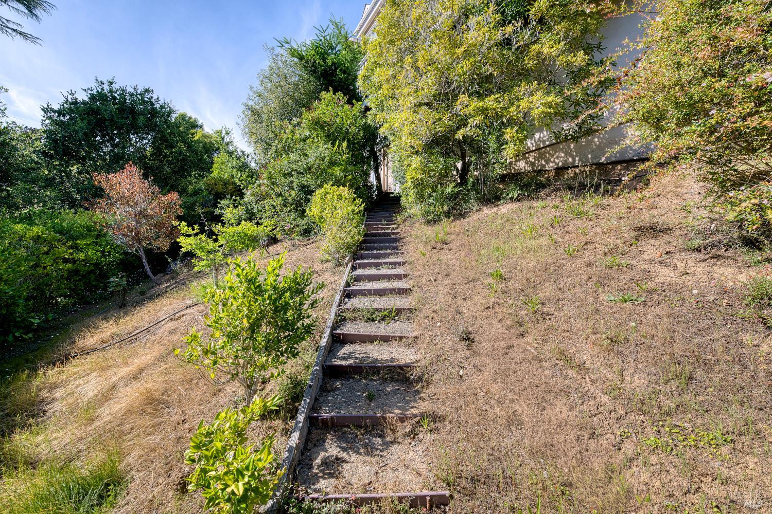 320 Dolan Avenue