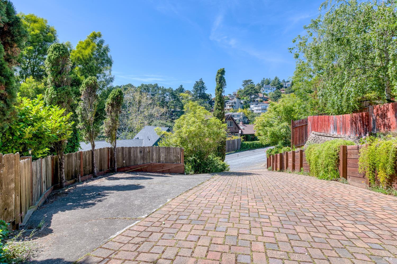 320 Dolan Avenue
