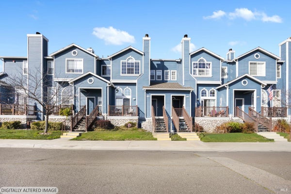 465 E 5TH ST, BENICIA, CA 94510 - Image c82fc7f88b3f28d171d1c4d2bf2ae2a6/2310745816