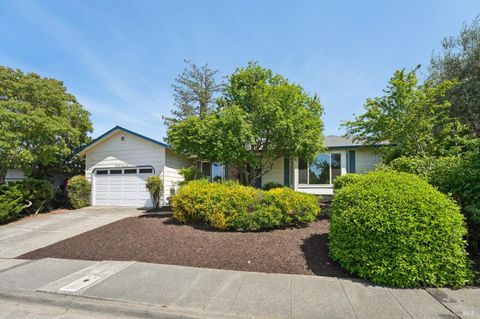 Photo of 4808 Westminster Place, Santa Rosa, CA 95405 (MLS # 326029458)