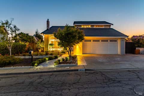 Photo of 411 York Drive, Benicia, CA 94510 (MLS # 326065233)