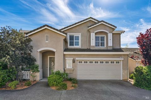 Photo of 232 Cambridge Lane, Petaluma, CA 94952 (MLS # 326028457)