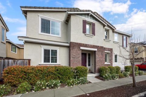 Photo of 2148 Karen Place, Rohnert Park, CA 94928 (MLS # 326008128)