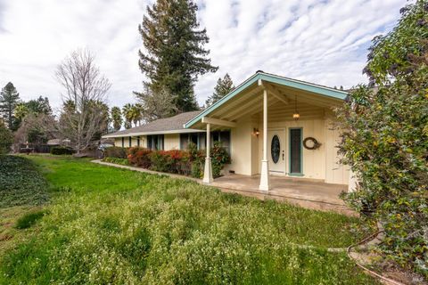Photo of 506 La Tierra Drive, Angwin, CA 94508 (MLS # 325102385)