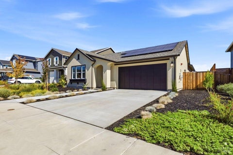 Photo of 7320 Willowglen Drive, Rohnert Park, CA 94928 (MLS # 326085899)