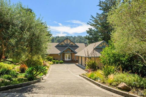Photo of 50 Summit Avenue, Mill Valley, CA 94941 (MLS # 326070679)