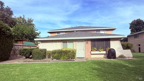 Photo of 1949 Northwood Drive #1, Vacaville, CA 95687 (MLS # 326070323)