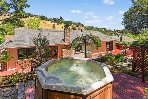 501 WILLOW CT, NOVATO, CA 94945 - Image cd6b1f8e896156c0d7d596ecc7be9044/3649057403