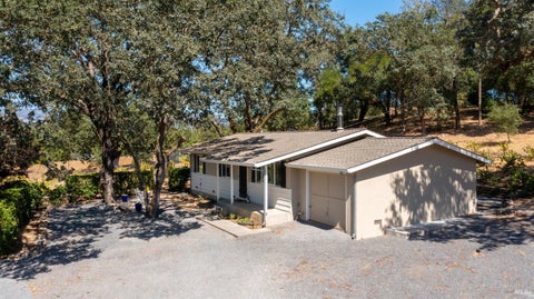 Photo of 1240 Alexander Valley Road, Healdsburg, CA 95448 (MLS # 326066461)