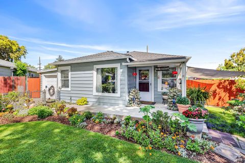 Photo of 649 Cedar Street, Vallejo, CA 94591 (MLS # 326025254)