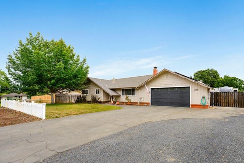 Photo of 1682 Peterson Lane, Santa Rosa, CA 95403 (MLS # 326056446)