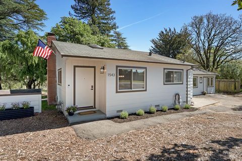 Photo of 1543 Cunningham Road, Sebastopol, CA 95472 (MLS # 326025376)