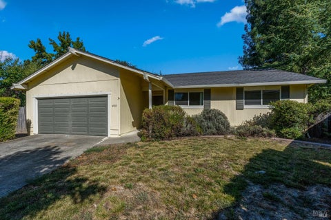 Photo of 4903 Cheryl Court, Santa Rosa, CA 95409 (MLS # 326080293)