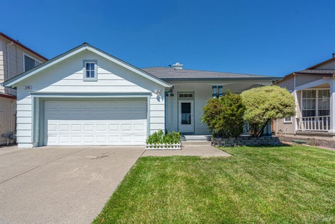 Photo of 2795 Red Tail Street, Santa Rosa, CA 95407 (MLS # 326060633)