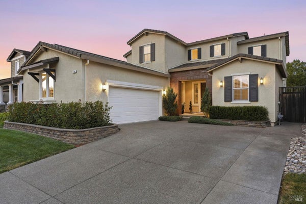 754 BURGUNDY WAY, WINDSOR, CA 95492 - Image d451b9daff8ff3fdad93f32459cd72db/333015972