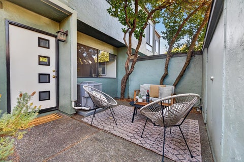 Photo of 3574 Shelter Creek Drive, Napa, CA 94558 (MLS # 326085387)