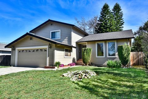 Photo of 418 Nut Tree Road, Vacaville, CA 95687 (MLS # 326023953)