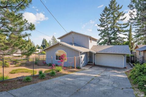 Photo of 27841 Poppy Drive, Willits, CA 95490 (MLS # 326022294)