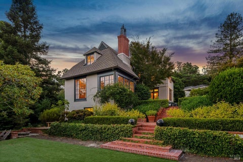 Photo of 60 Fairway Drive, San Rafael, CA 94901 (MLS # 326070354)